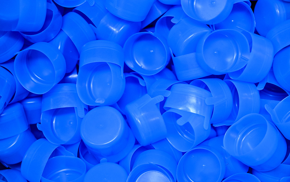 Tampas são essenciais para proteger a água mineral, garantindo higiene, segurança e confiança do consumidor na sua marca.